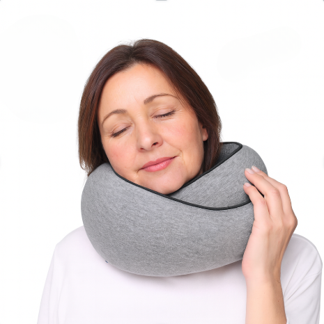Duerme durante todo tu viaje y llega a tu destino sin dolor cervical